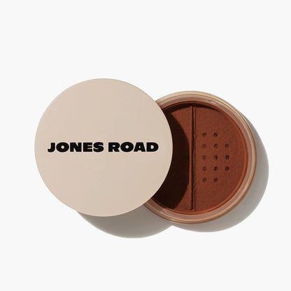 Jones Road - Tinted Face Powder: Lightweight Setting Powder