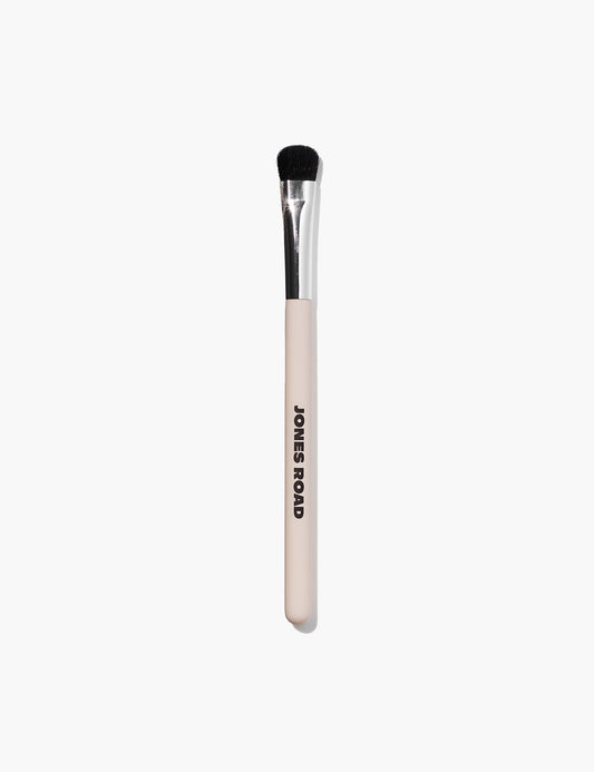Jones Road - Eye Fluffy Brush Eyeshadow Brush