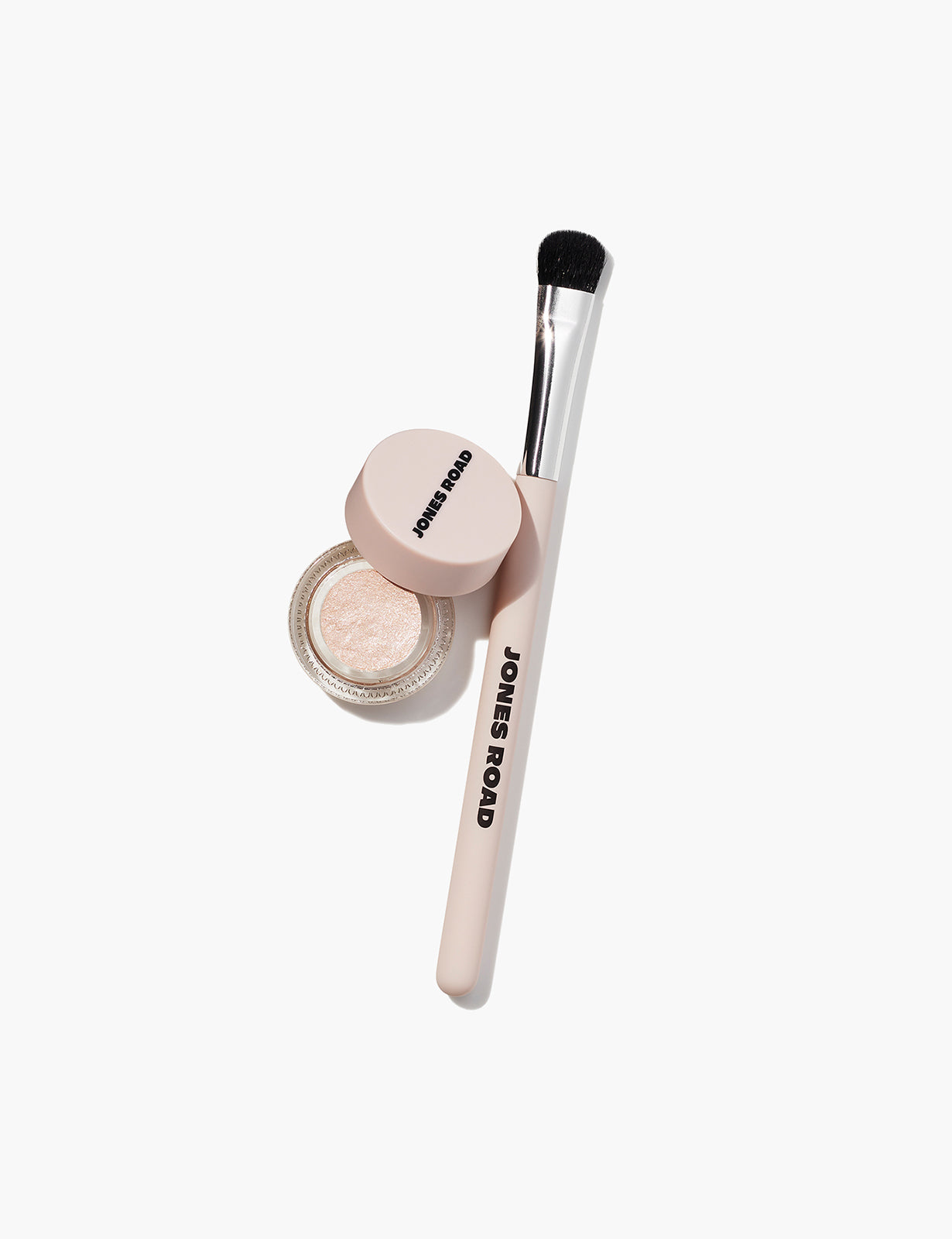 Jones Road - Eye Fluffy Brush Eyeshadow Brush